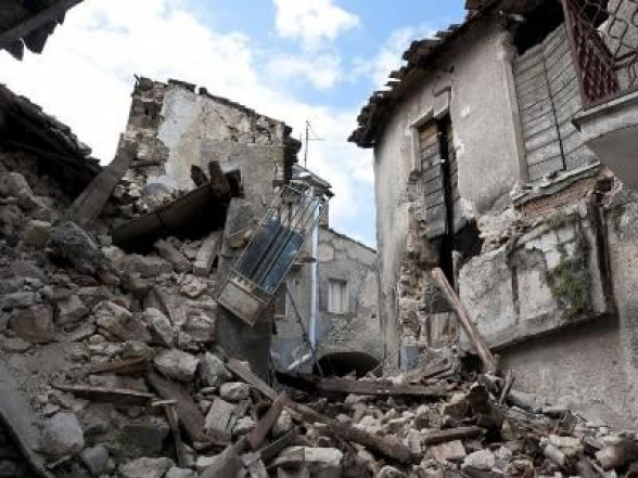 Число пострадавших при землетрясении в Иране выросло до 1167